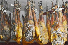 Jamones y Paletas Ibéricos Carniceria La Peñalta Cortegana